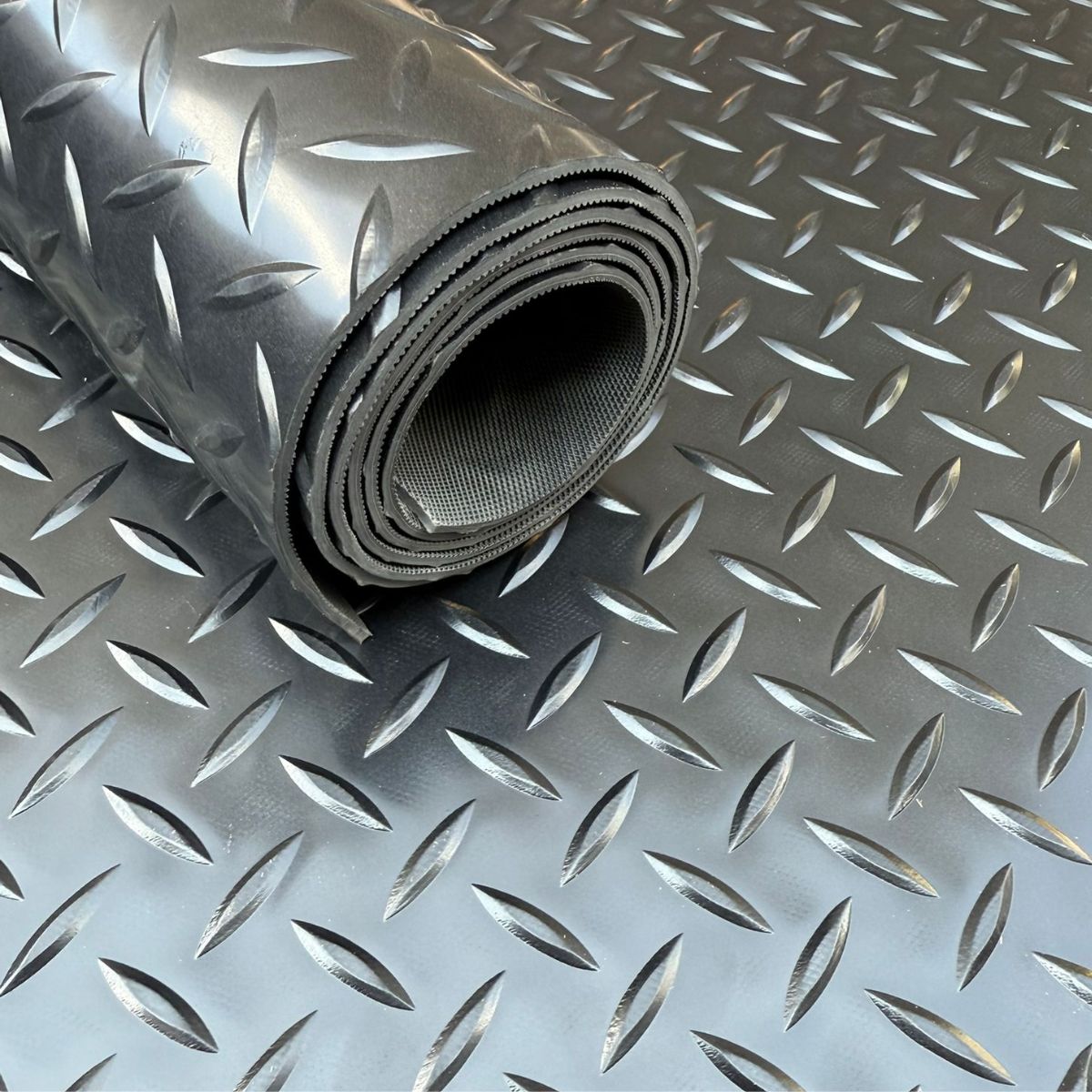 black pvc ld flooring matting